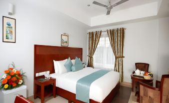 Hotel Olive International - Housity