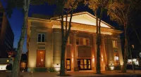 Hotel Crillon Mendoza โรงแรมใน