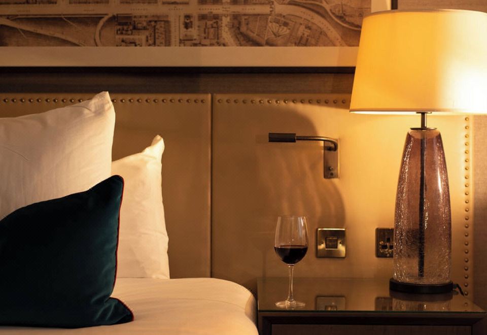 尊贵房（1张特大床）