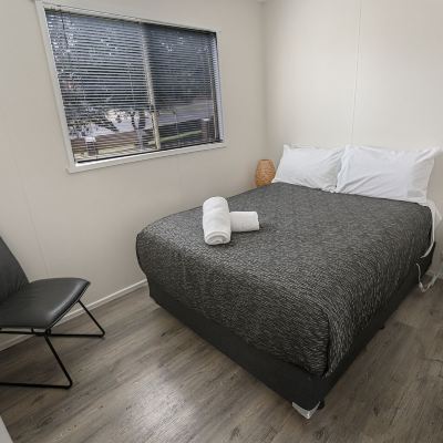 Deluxe Two-Bedroom Villa Amaroo Park Promo Code