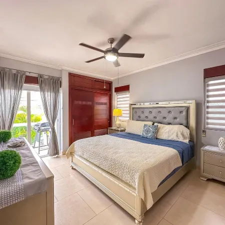 Beautiful 2 Br Apartment with BBQ