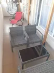 2-Bed - Sleeps 4 - with Parking Hotels in 