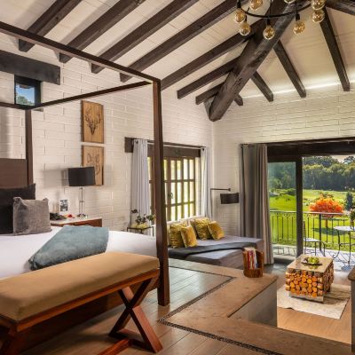 Ultra Suite Cabana Sierra Lago Promo Code