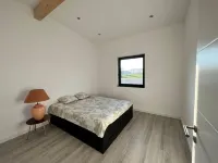 House - Sleeps 8 - Pets Ok - Garden - Parking Hôtels à : 