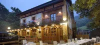 Albergue Los Nuberos - Hostel Отели в г. 