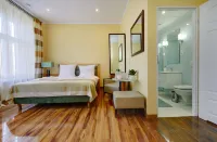 Jagiellonska 3 ApartHotel - Deluxe Rooms with King Beds, City Center, Free Wifi! Hotels in 