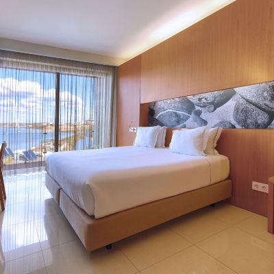 Standard Double or Twin Room (2) Água Hotels Riverside Promo Code