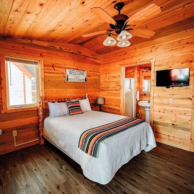 Classic Cabin, 1 Queen Bed, Mountainside Shell Campground & Cabins Promo Code