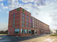 B&B HOTEL Bremen-Überseestadt Hotels in 