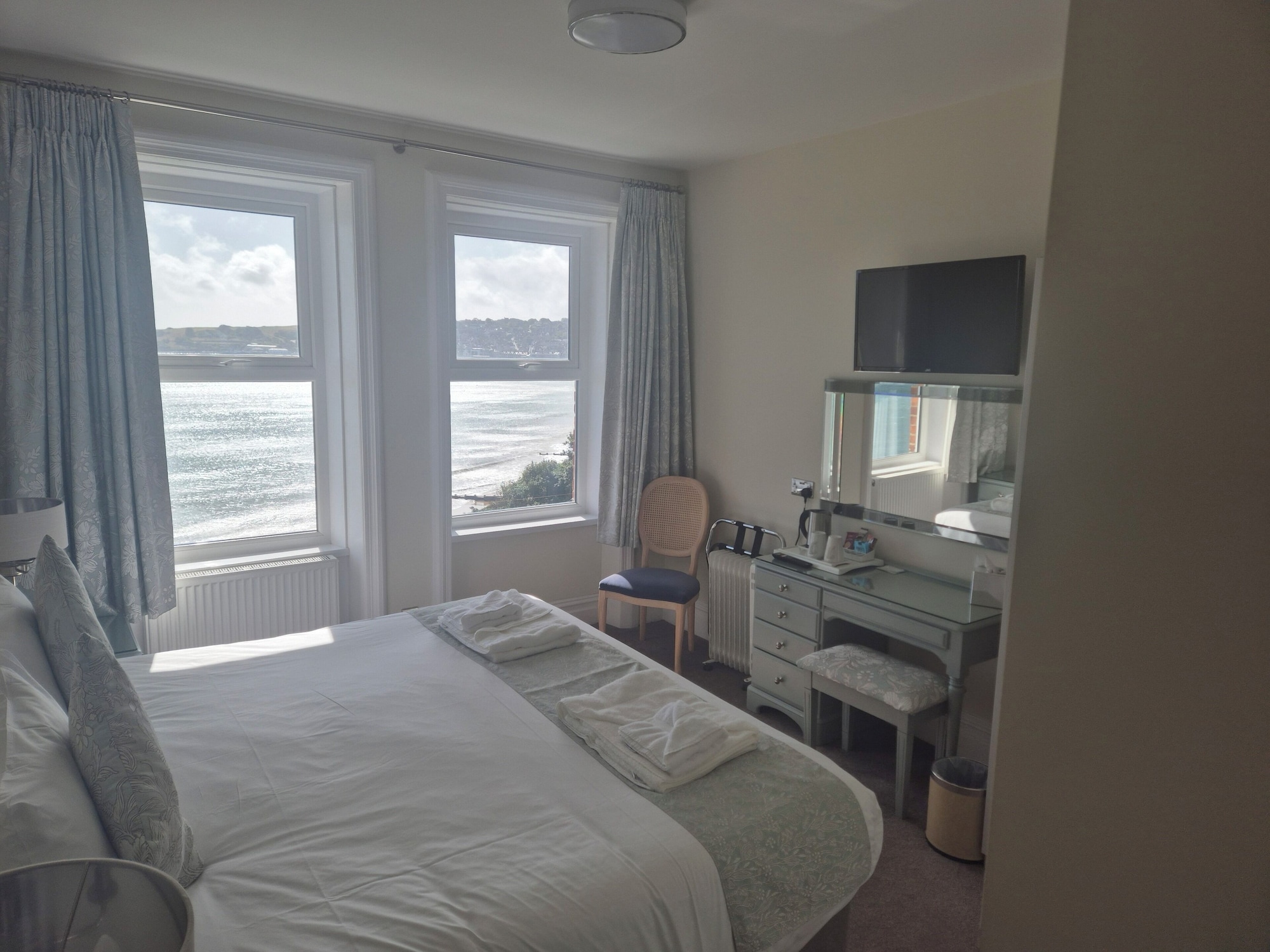 带海景的双人房