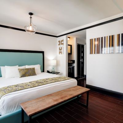 Classic King Room With Pool View Hotel Croydon Promo Code