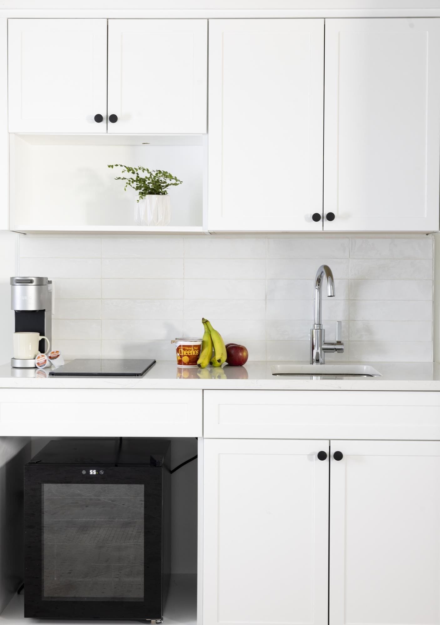 客房， 1 张特大床和 1 张梳化床， 厨房， 海洋景观