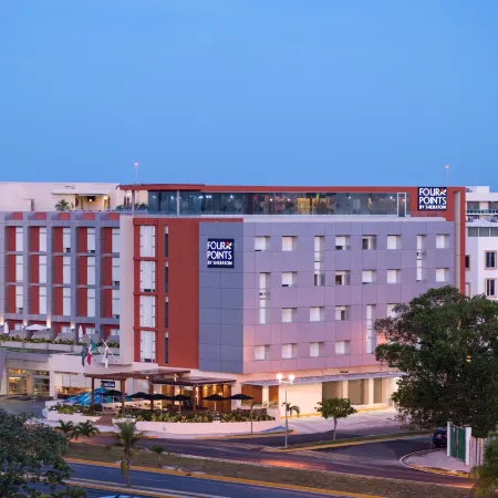 Four Points by Sheraton Cancun Centro