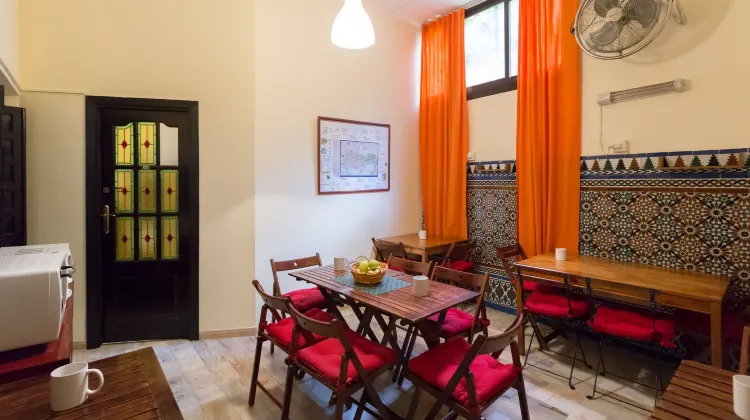 Nuevo Suizo 食事・レストラン