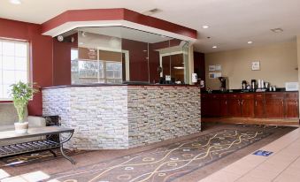 HomeTown Inn & Suites