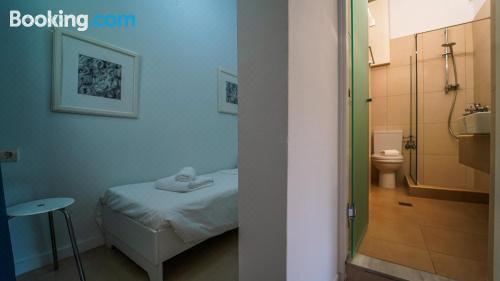 带阳台的三人房