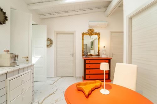 Holidays Alba Two-Bedroom Villa