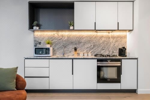 Stylish and Bright Apt In Best Location w Gym, Pool! Two-Bedroom Apartment