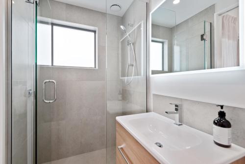 两卧室联排别墅