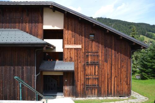 公寓 - 地面楼层