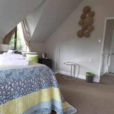 Deluxe King Suite Riverstone House Promo Code