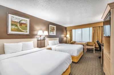 Seven Oaks Hotel Regina, SureStay Collection by Best Western Hotels in 