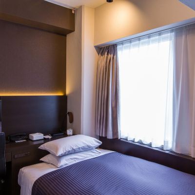 Standard Semi-Double Room With Bath