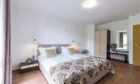 Grand Royale Apartment Complex & Spa