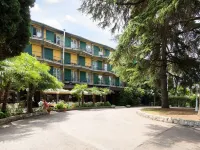 Hotel Palme & Suite Hoteles en Garda