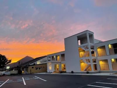 WakasaSurfHotel ILMARE Hoteles en 