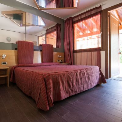 Business Double or Twin Room Orange Motel Promo Code