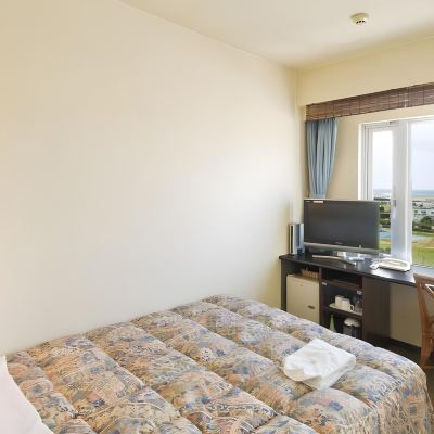 セミダブルルーム ホテルグランビュー沖縄 クーポン