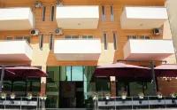 Sun Hotel