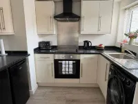 Cottage - Sleeps 4 - Pets Ok - Garden - Parking Hotels in Middlewich