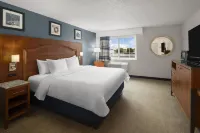 Harbor Town Inn Hotels in 