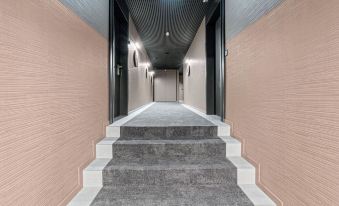 BERG & BERG HOTEL - Kerns Self-Check-in - Housity