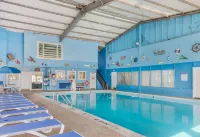 Americas Best Value Inn & Suites-Hyannis/Cape Cod