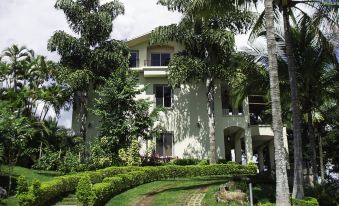 Hotel Boutique Villa Toscana - Housity