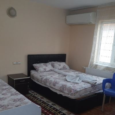 Family Room with 2M Thermal Bath and Super Air Conditioner