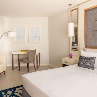 海景豪華雙人或雙床間 - 帶加床（2位成人+1名孩童） 蒂沃利卡夫優瑞阿爾加維度假村優惠