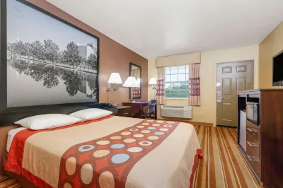 Super 8 by Wyndham Big Cabin/Vinita Area Hotels in 