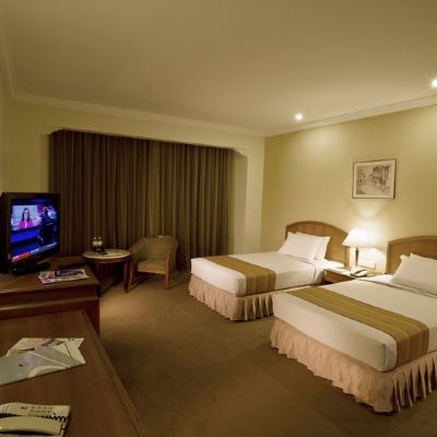 Double 高級雙人房 檳城喬治市灣景酒店 （檳城對抗新冠肺炎認證）優惠