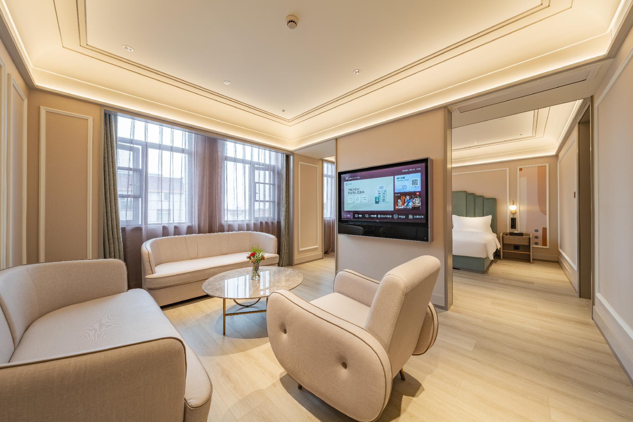 美仑套房（智能马桶+浴缸+梳化床）