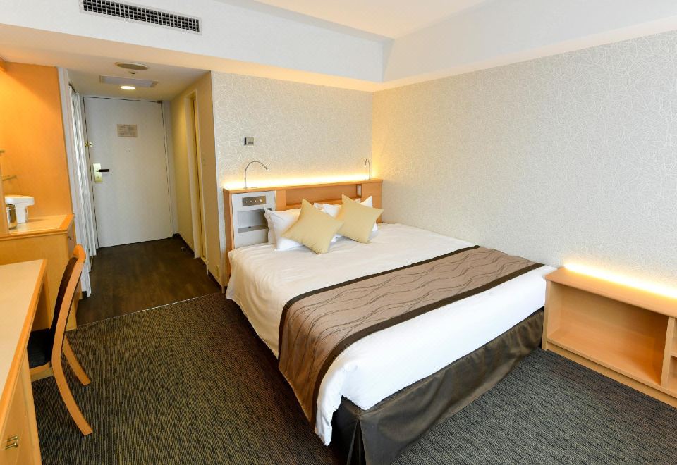 豪华大床房（西翼）