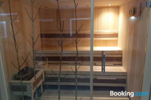 豪华特大床一室房