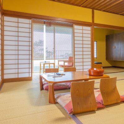 Japanese-Style Premier Room