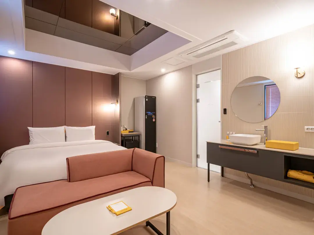Busan Sasang Hotel Button - 釜山