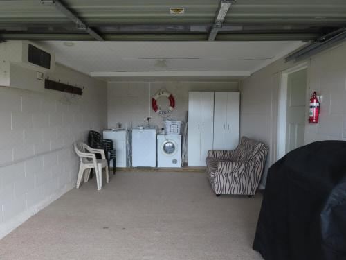 Glendale River View Holiday Home