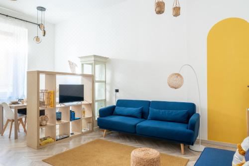 Grand Central 1845 - Meliora Apartments Apartment With Balcony