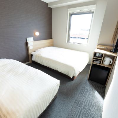 【禁煙】ツインルーム スーパーホテル富山・射水 クーポン